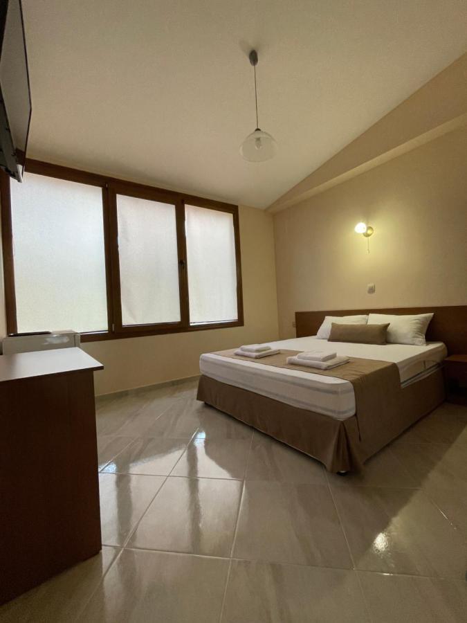 Helios Hotel Stavros  Bagian luar foto