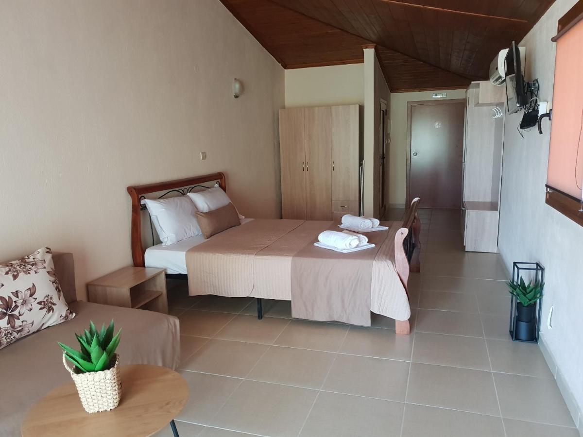 Helios Hotel Stavros  Bagian luar foto