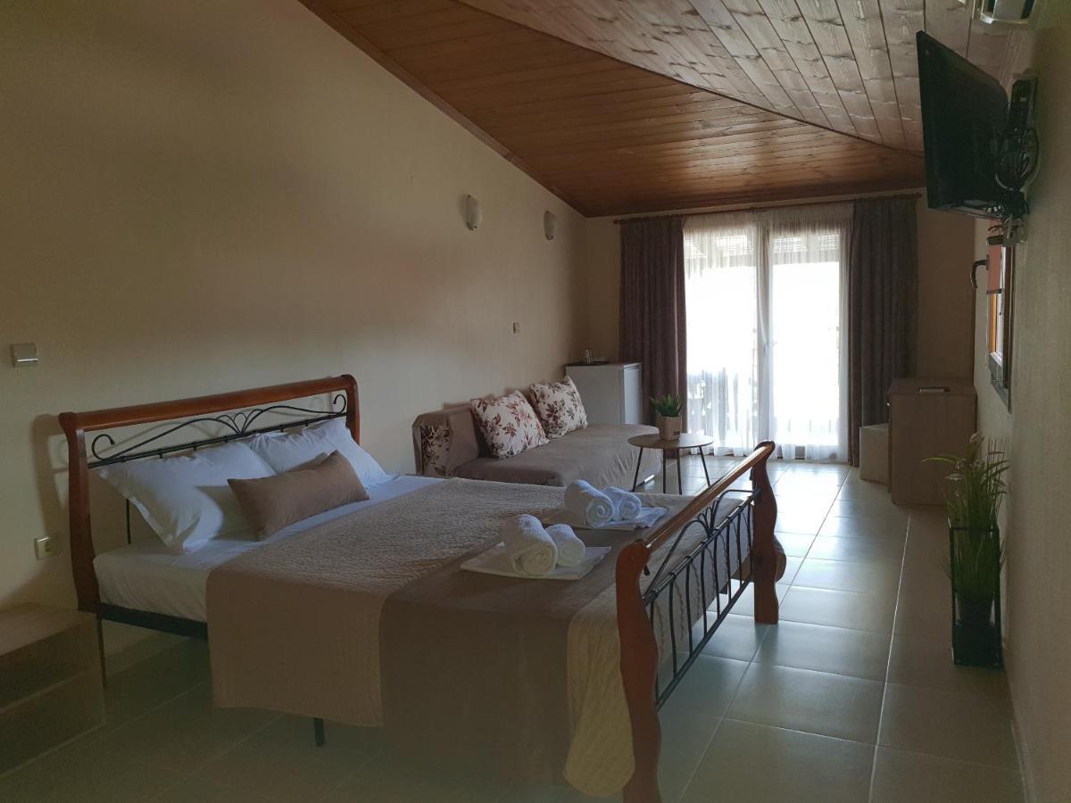 Helios Hotel Stavros  Bagian luar foto